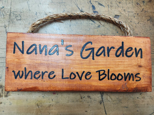 Framing Good Crafts Nana Garden Sign