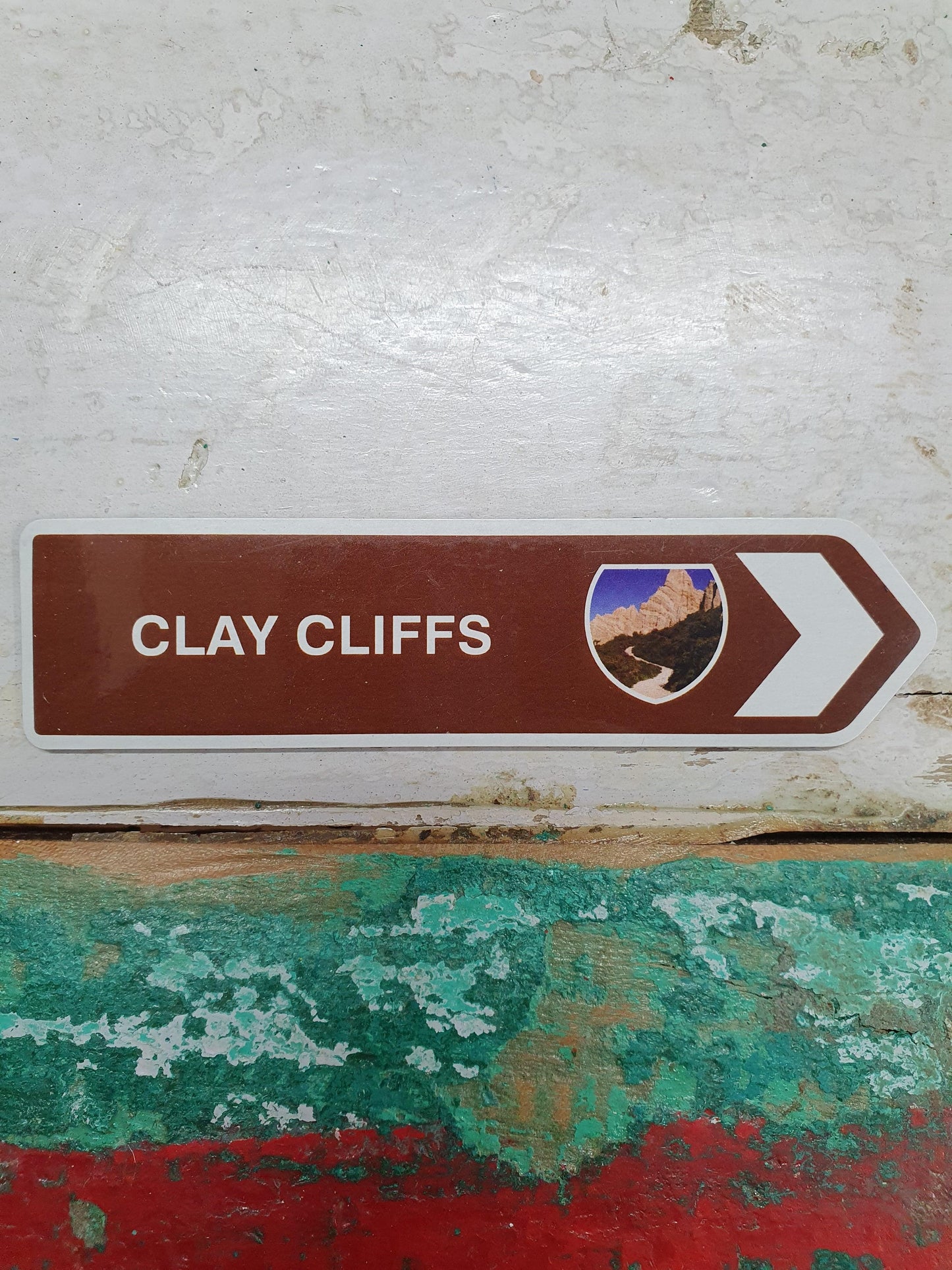 Magnet Road Signs - Clay Cliffs