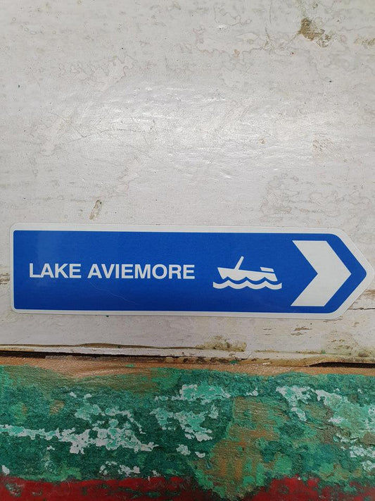 Magnet Road Signs - Lake Aviemore